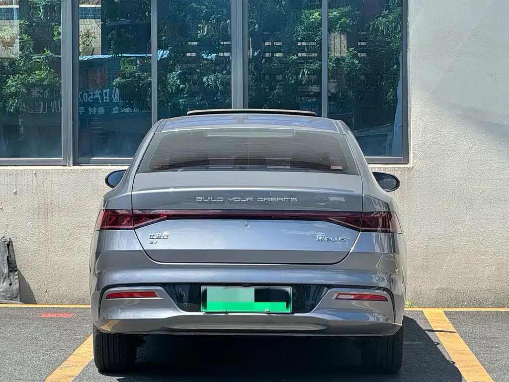 BYD Qin PLUS — фото 8