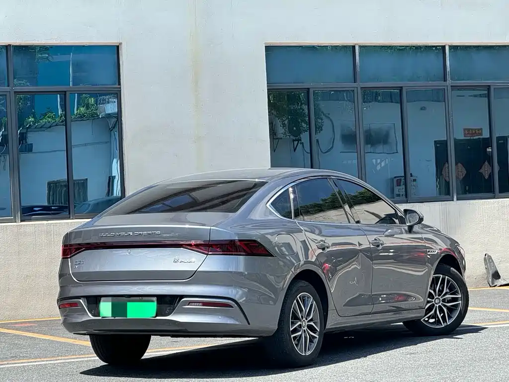 BYD Qin PLUS — фото 9