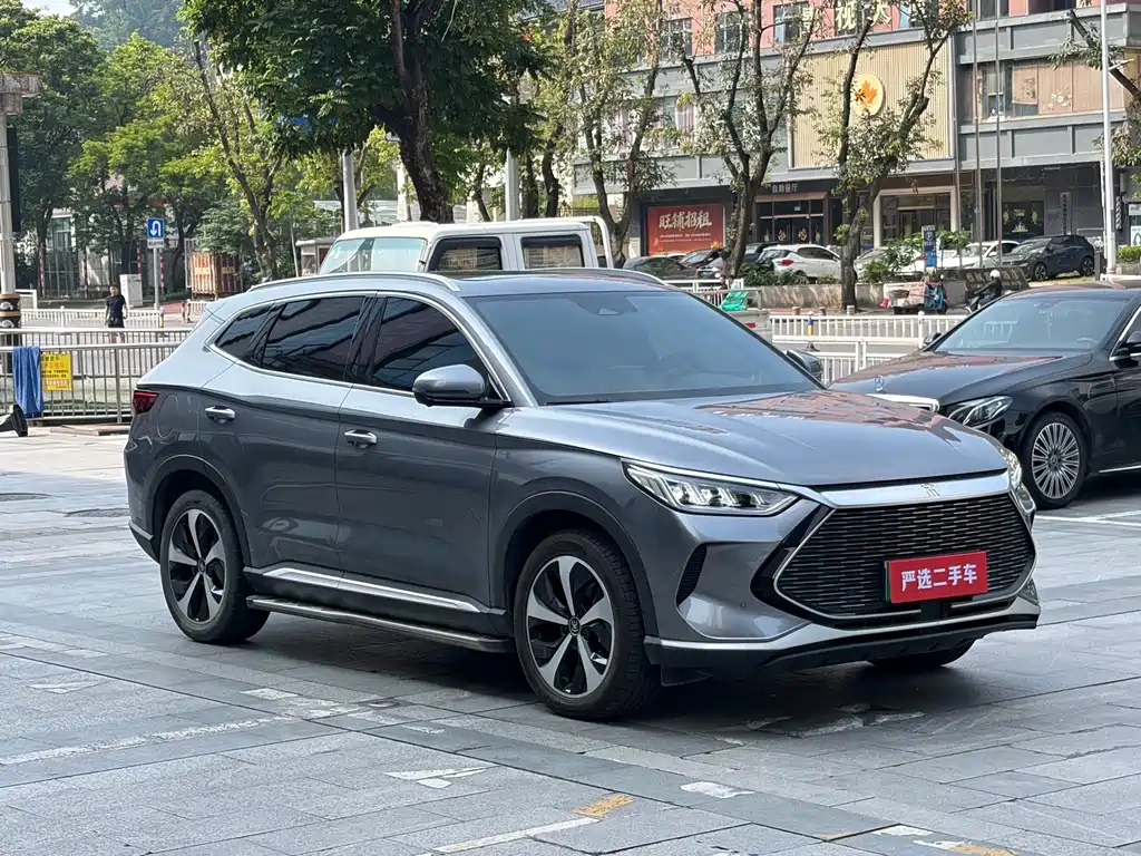 BYD PLUS New Energy — фото 3