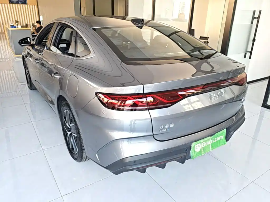 BYD Qin L — фото 5