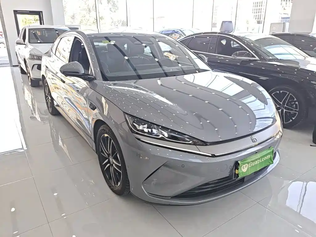 BYD Qin L — фото 4