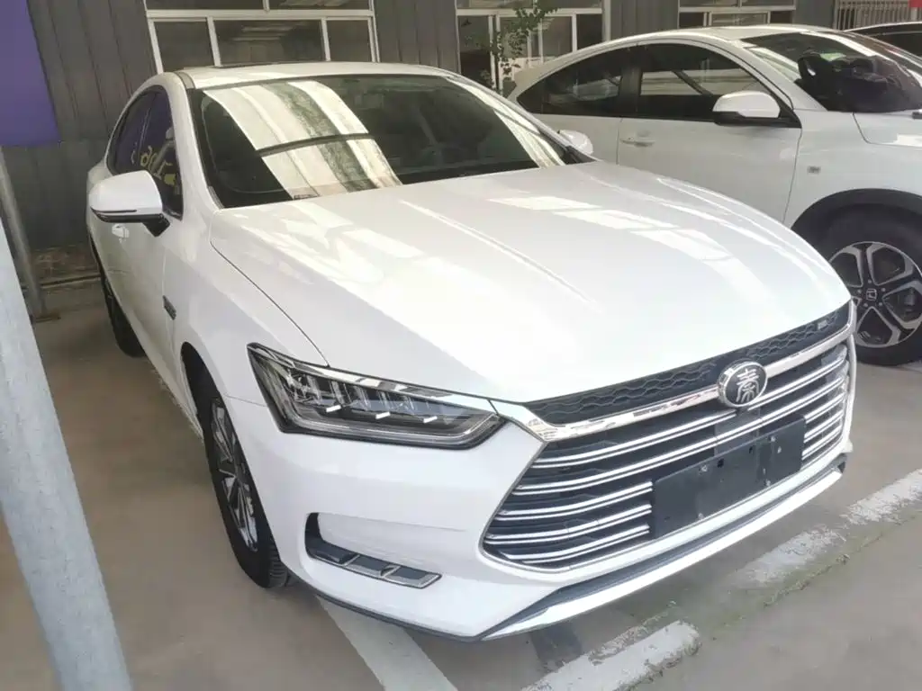 BYD Qin Pro NEV — фото 4