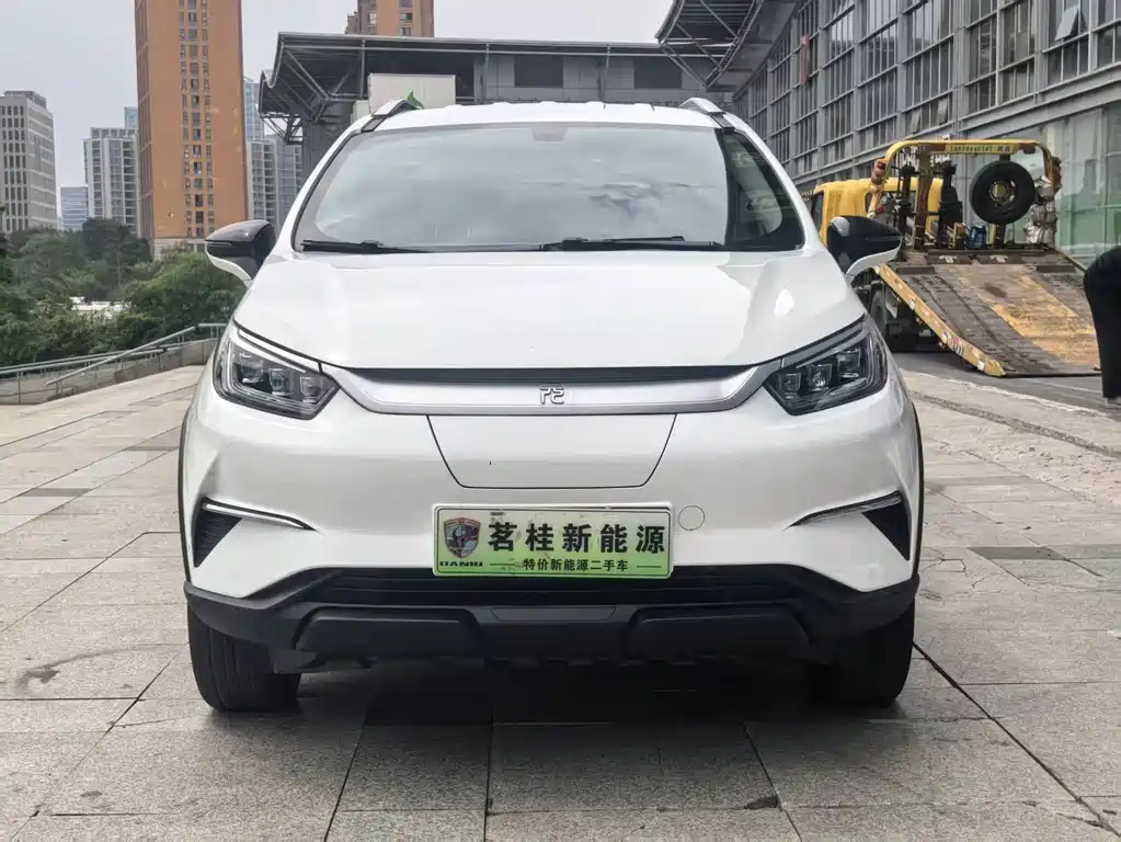 BYD Yuan Pro — фото 3