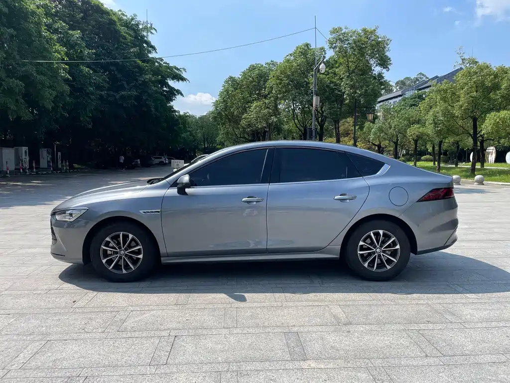BYD Qin PLUS — фото 4