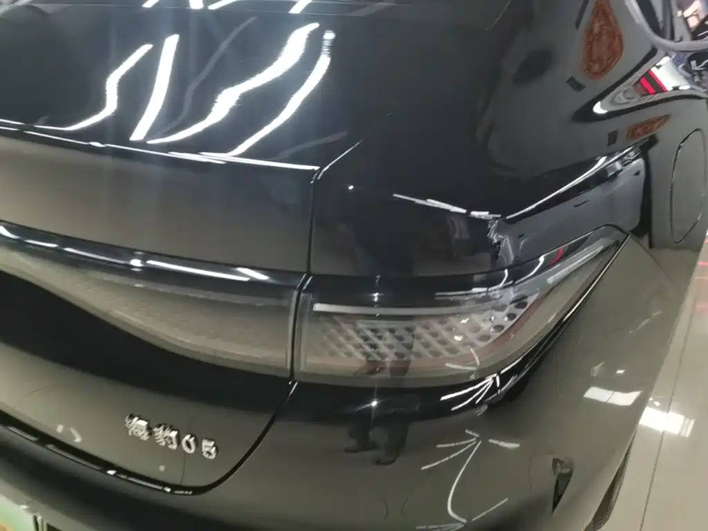 BYD Seal 05 DM-i — фото 8