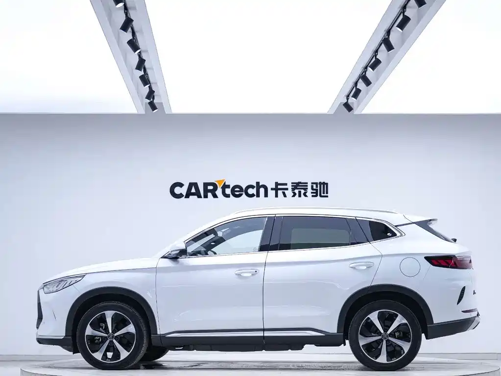 BYD PLUS New Energy — фото 3