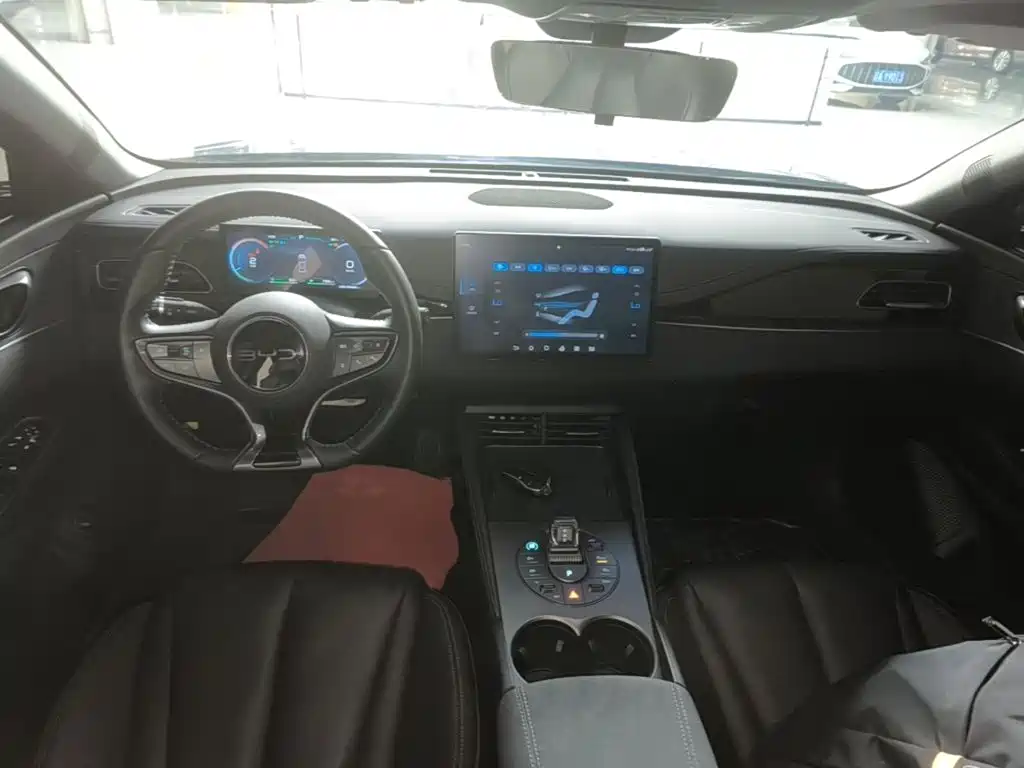 BYD Seal 06 — фото 10