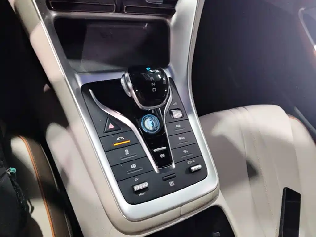 BYD Pro New Energy — фото 14