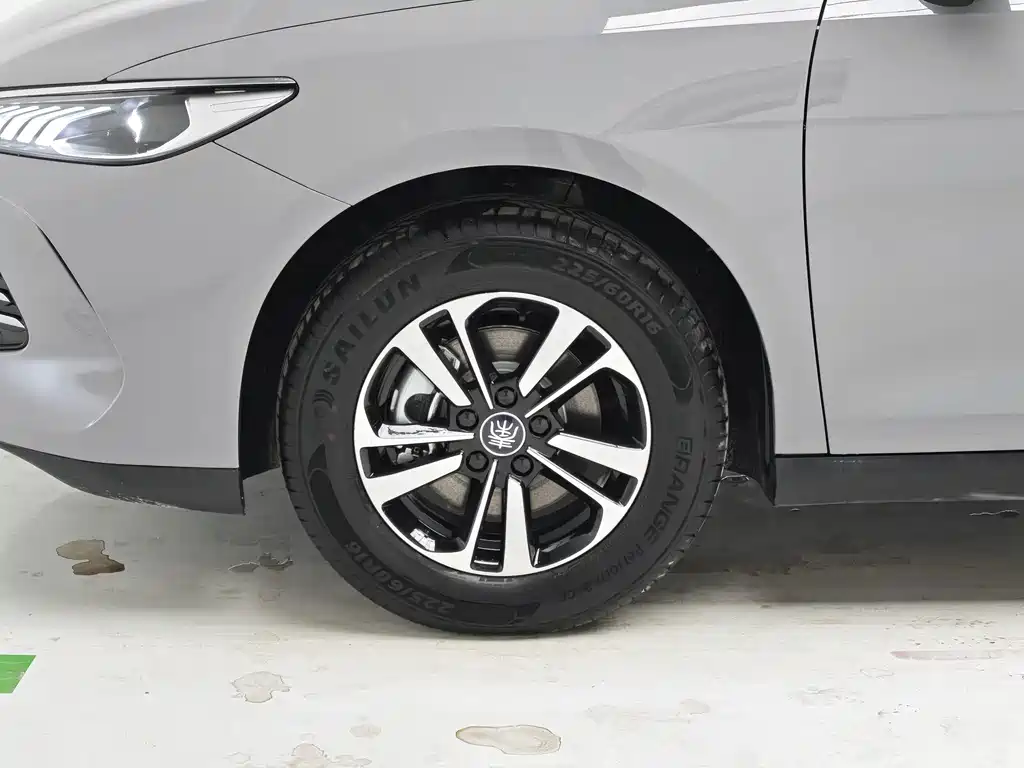 BYD Qin PLUS — фото 8
