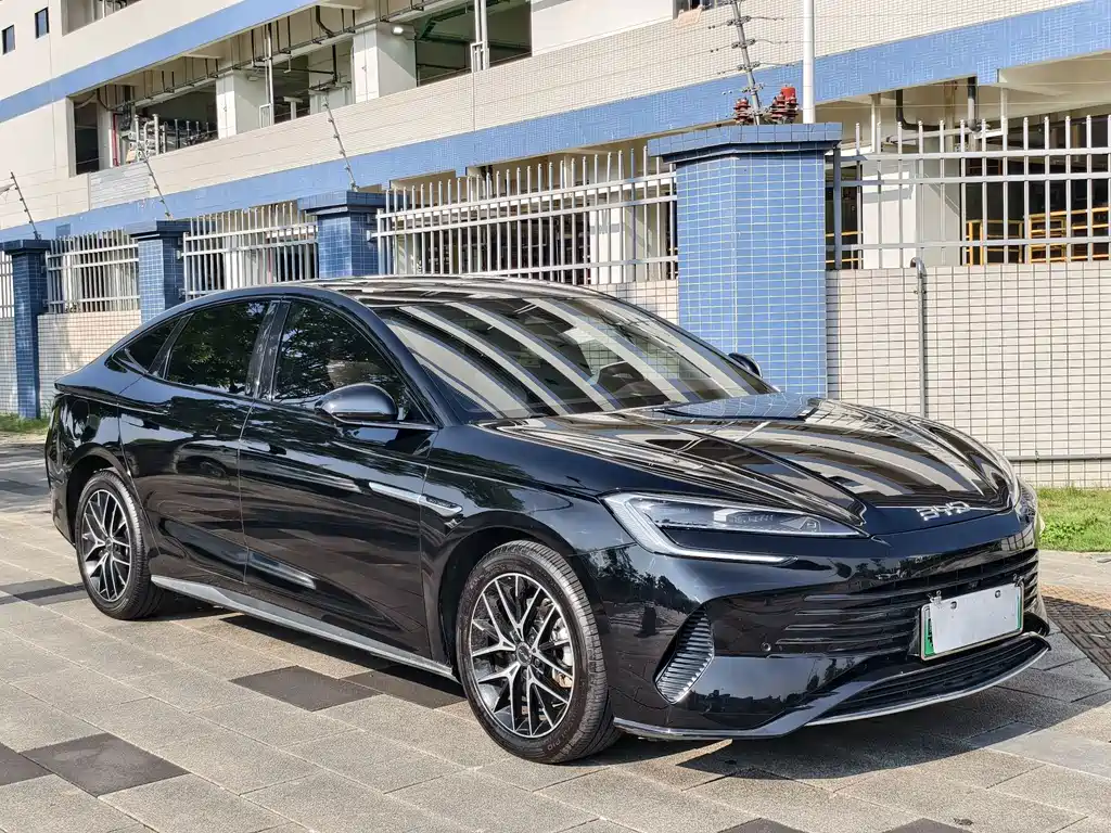 BYD Seal 07 DM-i — фото 3