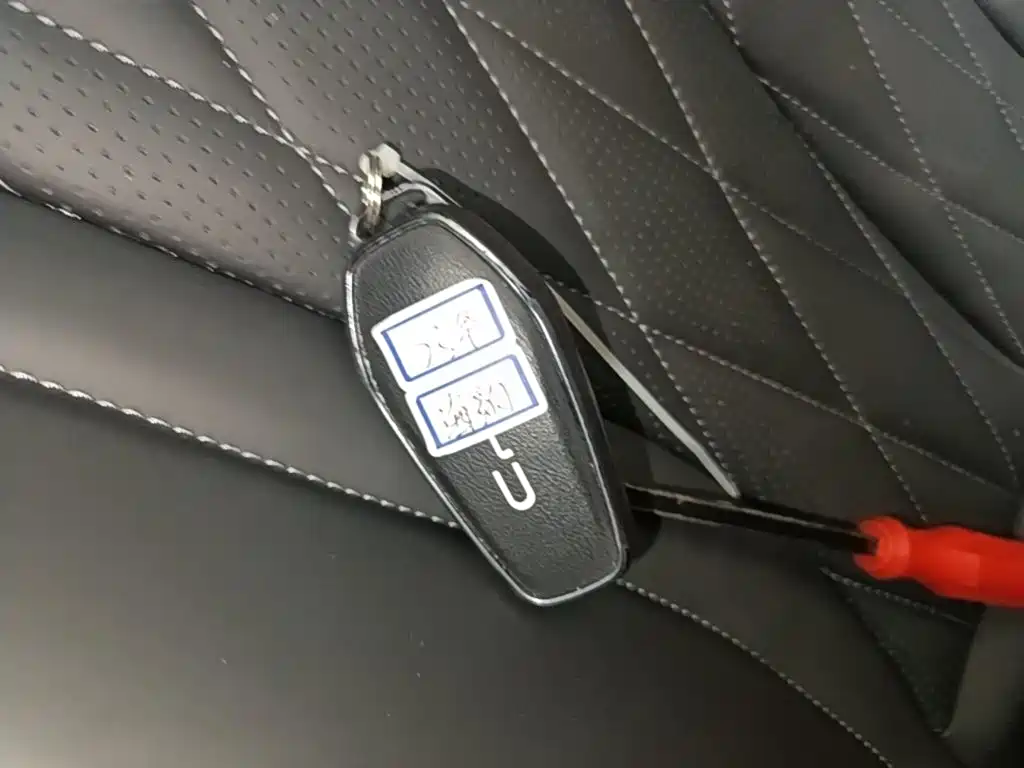 BYD Seal — фото 9