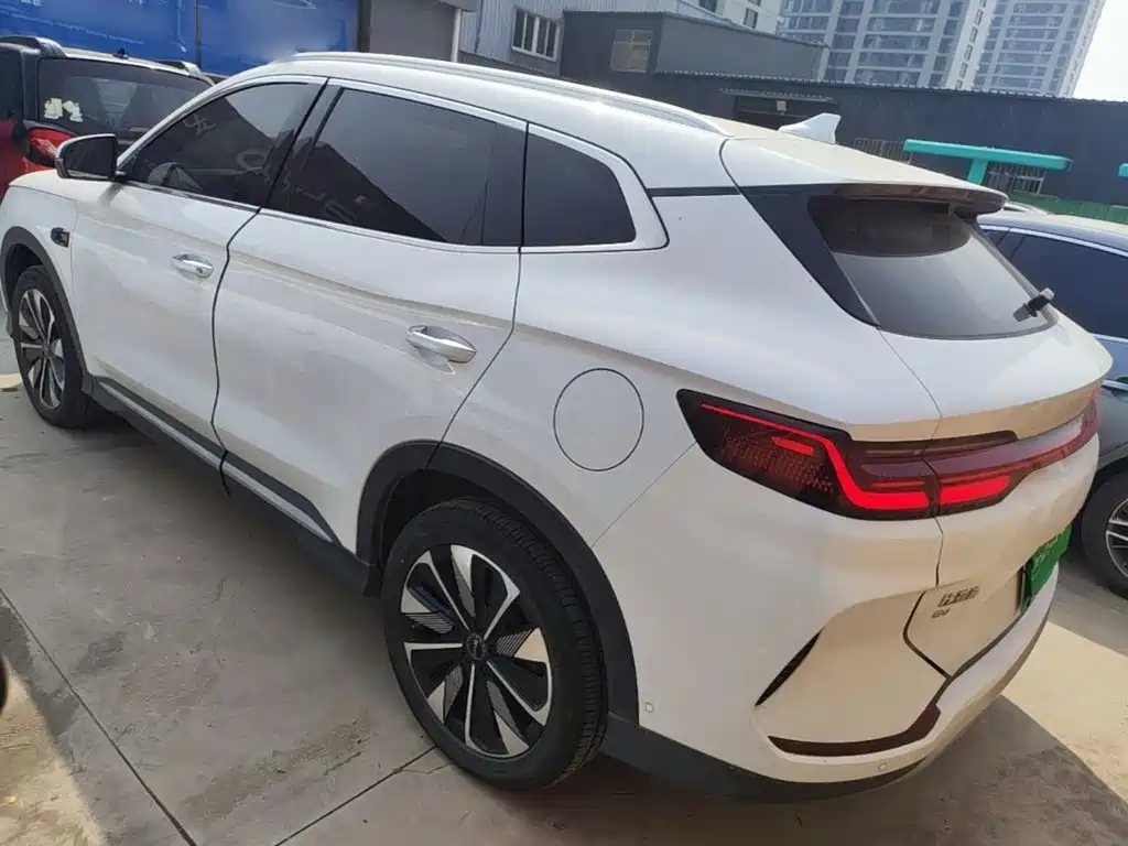 BYD PLUS New Energy — фото 5