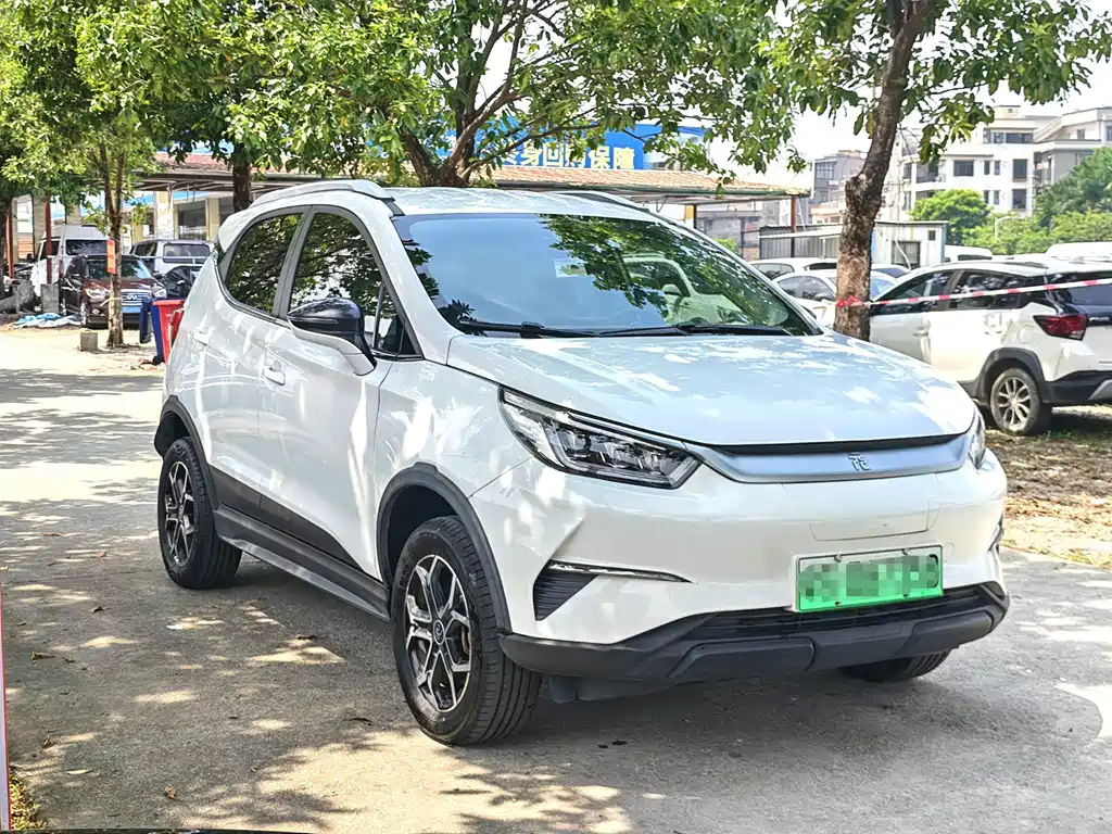 BYD Yuan Pro — фото 2