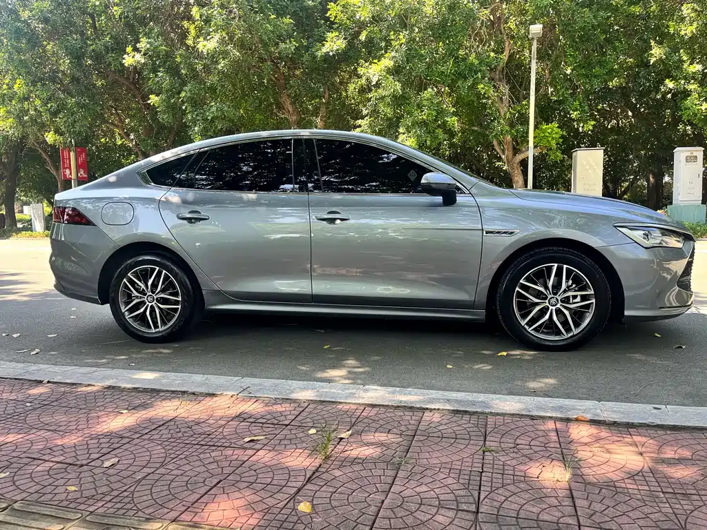 BYD Qin PLUS — фото 10