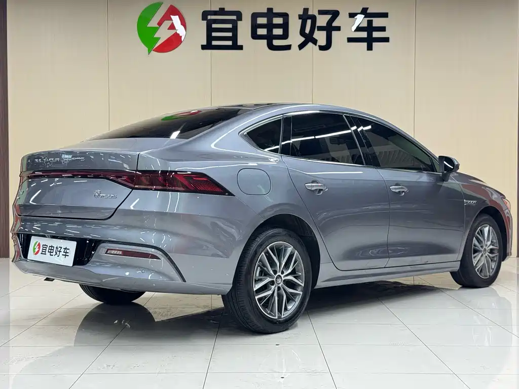 BYD Qin PLUS — фото 5