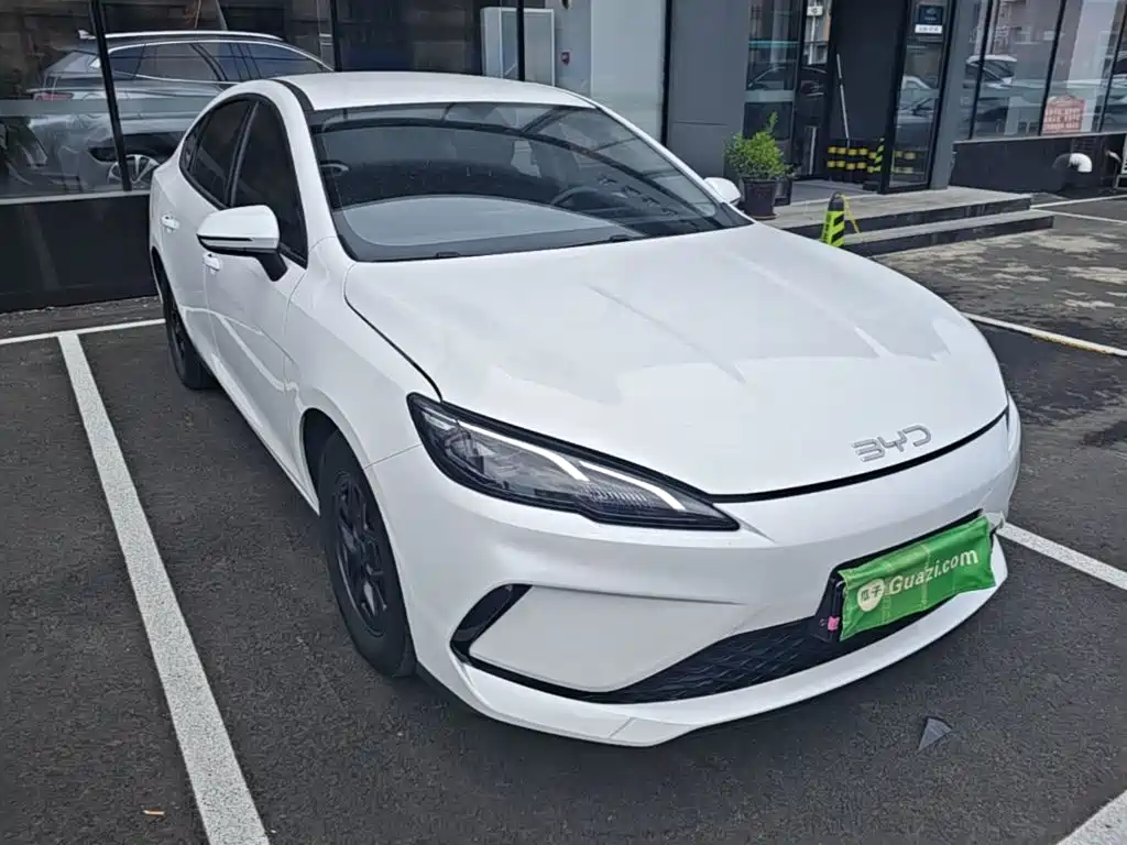 BYD Seal 05 DM-i — фото 4