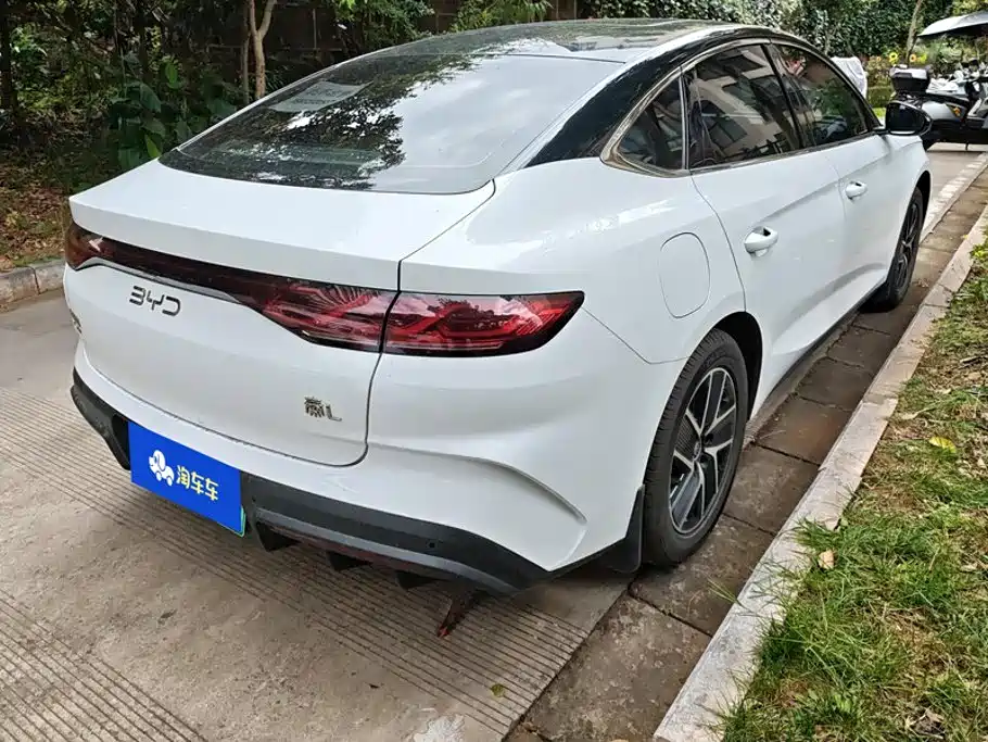 BYD Qin L — фото 3