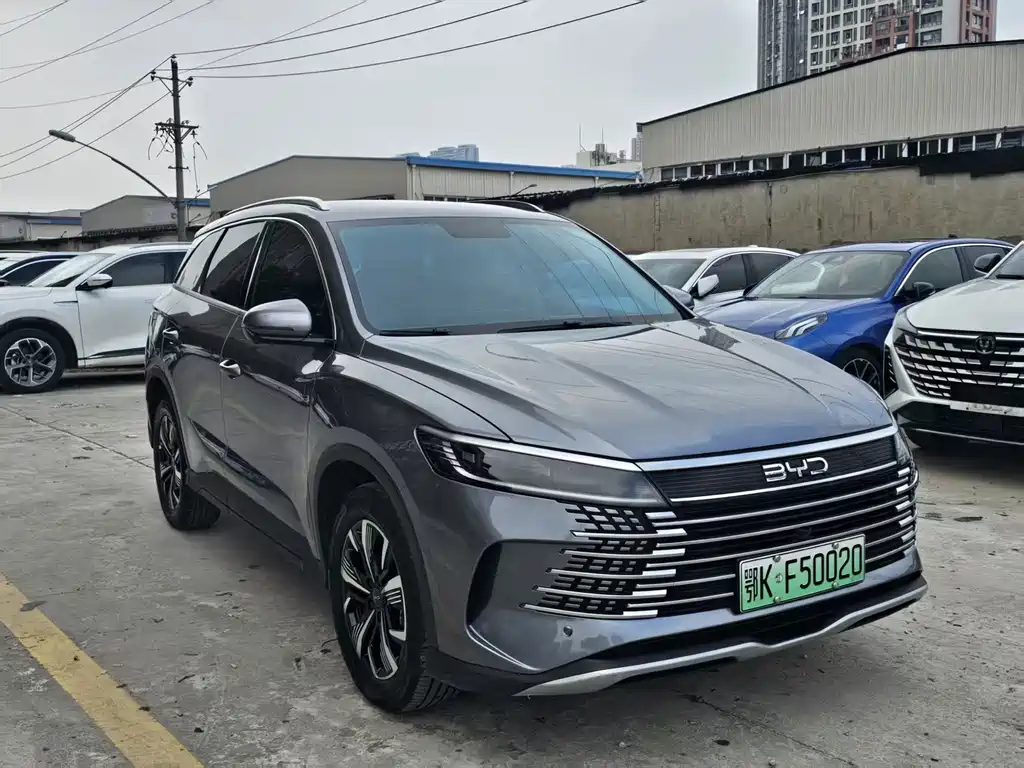 BYD Sealion 05 DM-i — фото 3