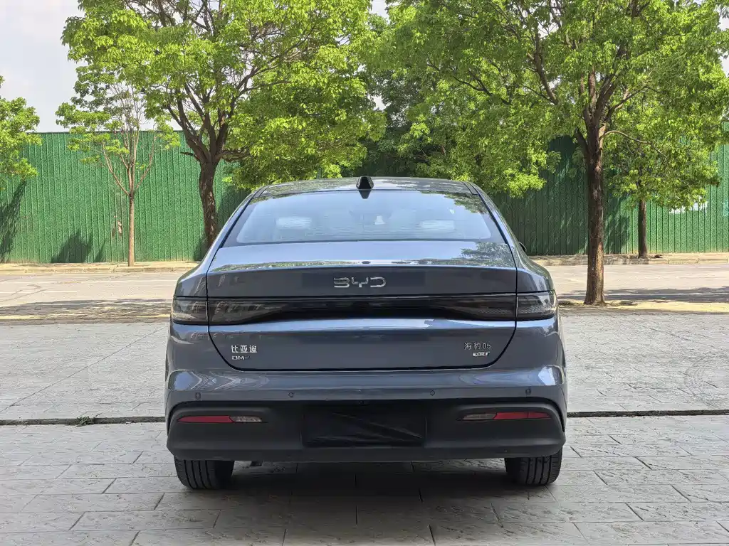 BYD Seal 05 DM-i — фото 5