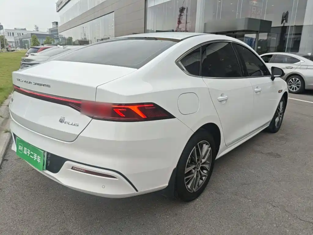 BYD Qin PLUS — фото 7