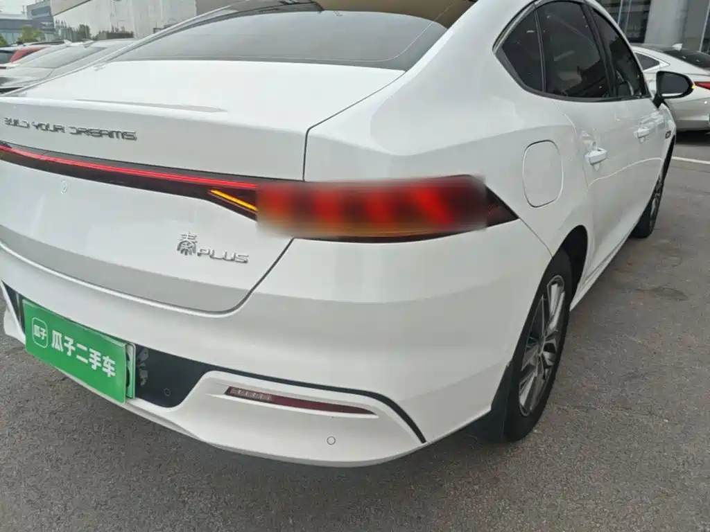 BYD Qin PLUS — фото 8