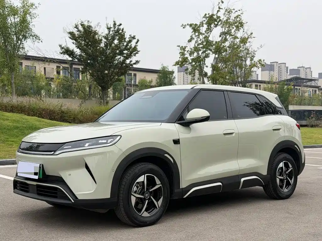 BYD Yuan UP
