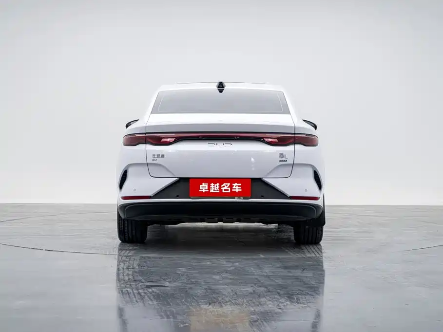 BYD Qin L — фото 2