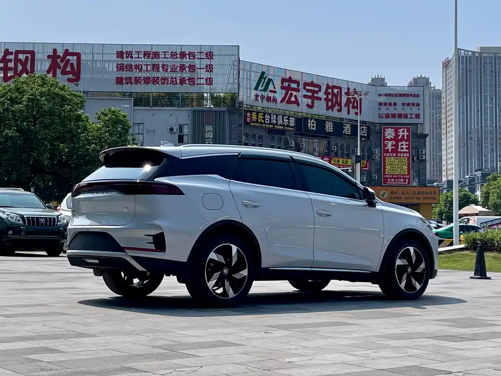 BYD Tang New Energy — фото 7