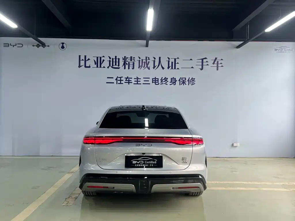 BYD Han L — фото 4