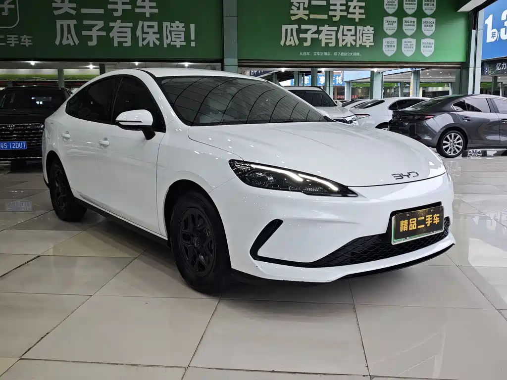 BYD Seal 05 DM-i — фото 4