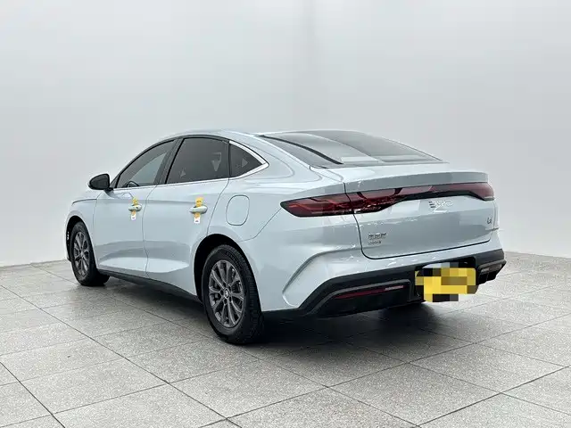 BYD Qin L — фото 4