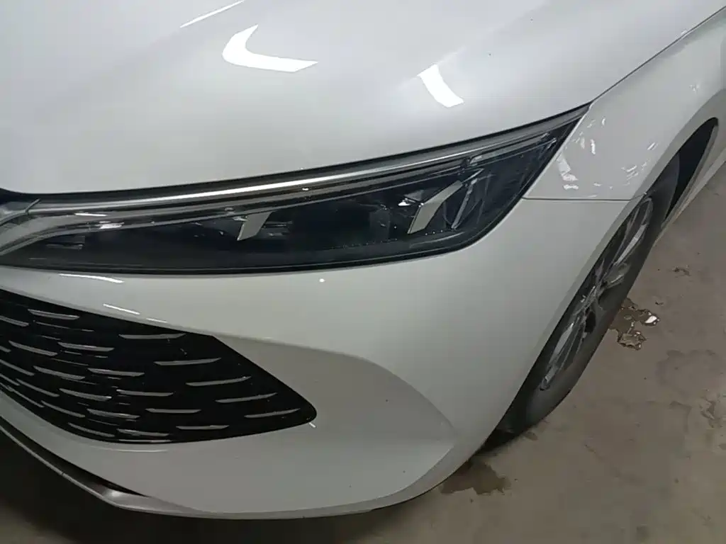BYD Qin L — фото 24