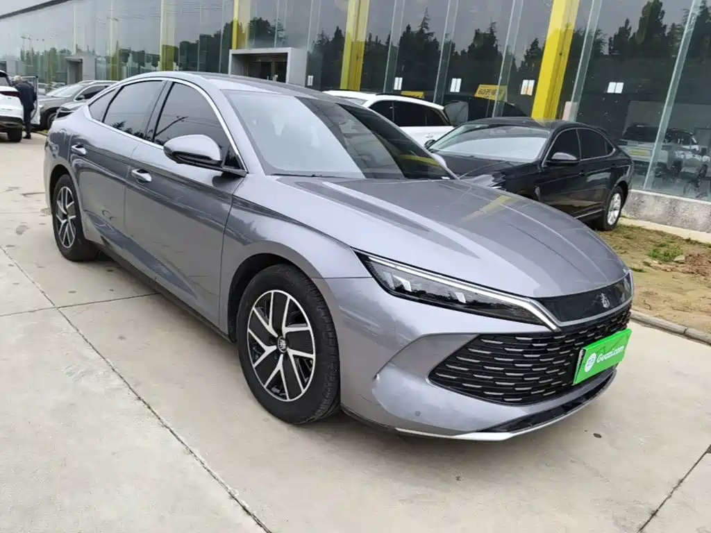 BYD Qin L — фото 4