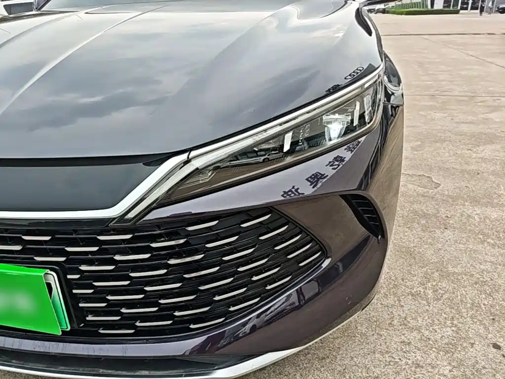 BYD Qin L — фото 24