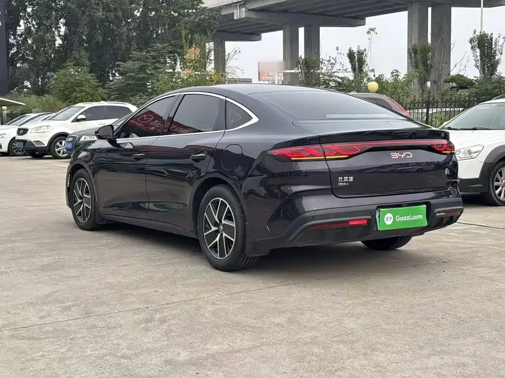 BYD Qin L — фото 5