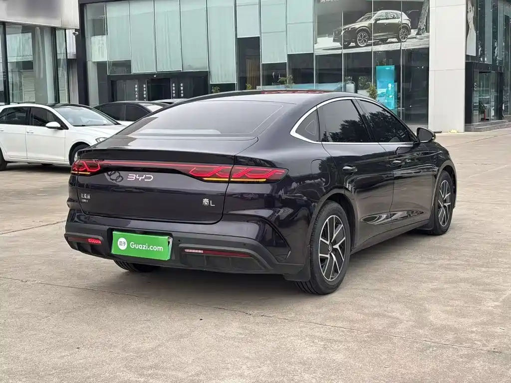 BYD Qin L — фото 7