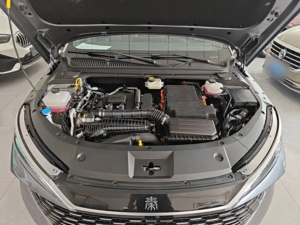 BYD Qin L — фото 20