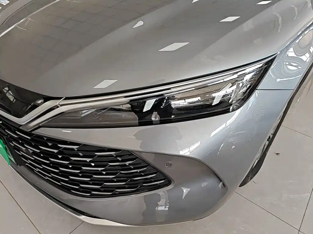 BYD Qin L — фото 24