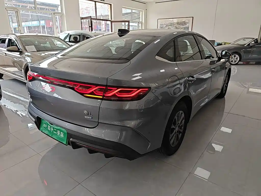 BYD Qin L — фото 7