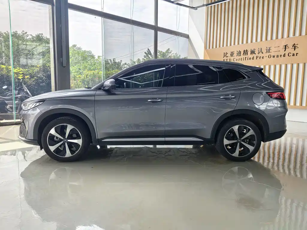 BYD PLUS New Energy — фото 6