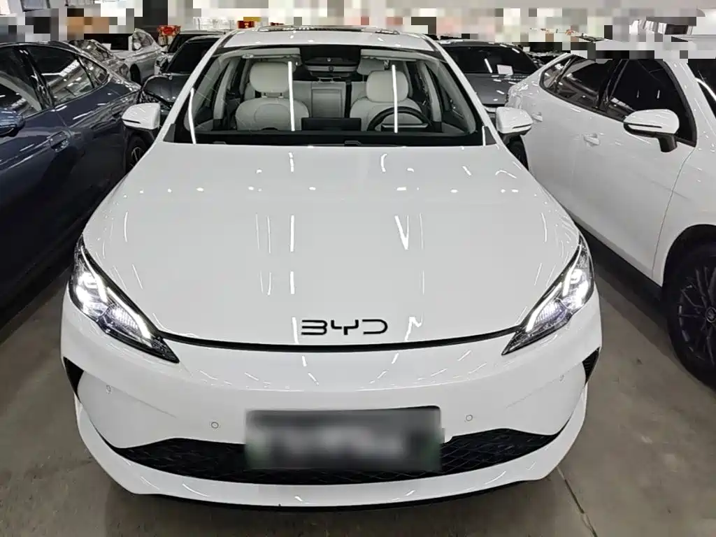 BYD Seal 05 DM-i — фото 3