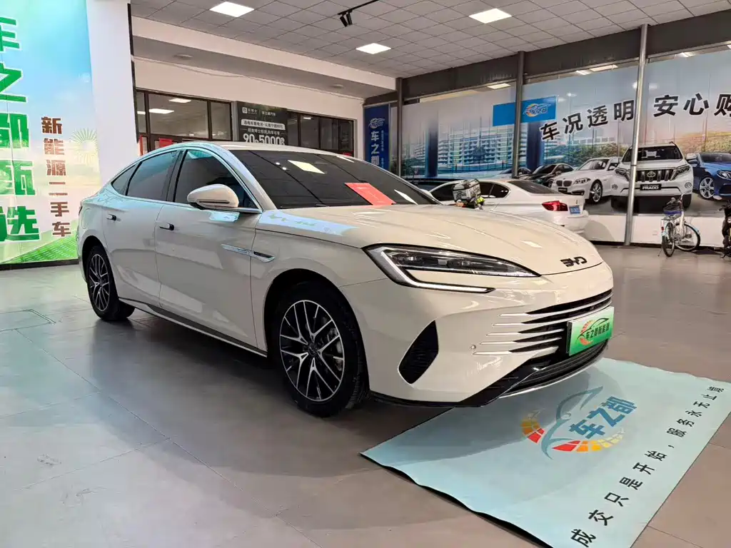 BYD Seal 07 DM-i — фото 3