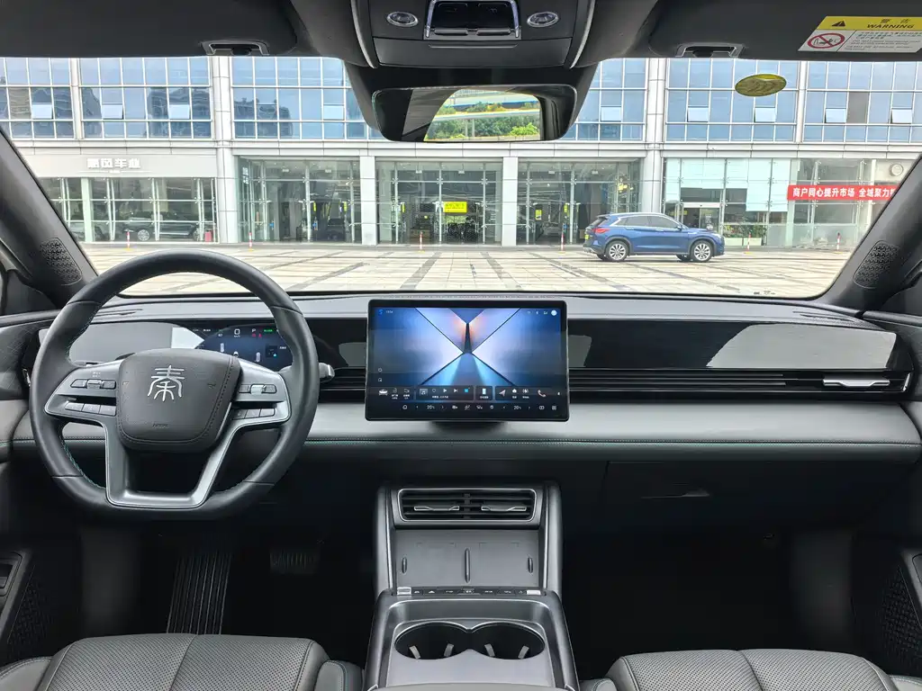 BYD Qin L — фото 10