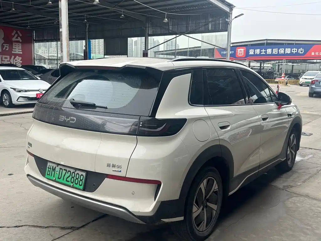 BYD Sealion 05 EV — фото 10