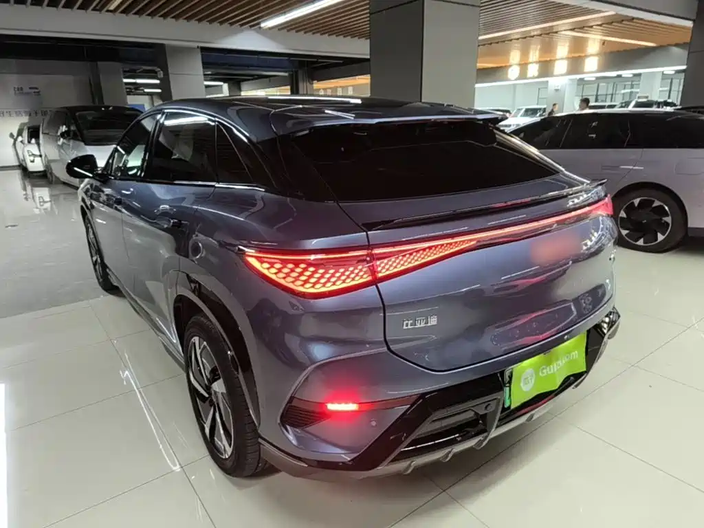 BYD Sealion 07 EV — фото 5