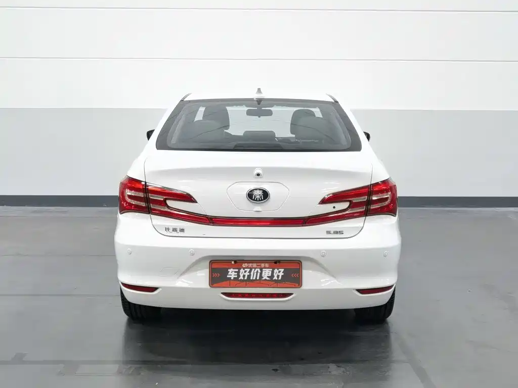 BYD Qin NEV — фото 4
