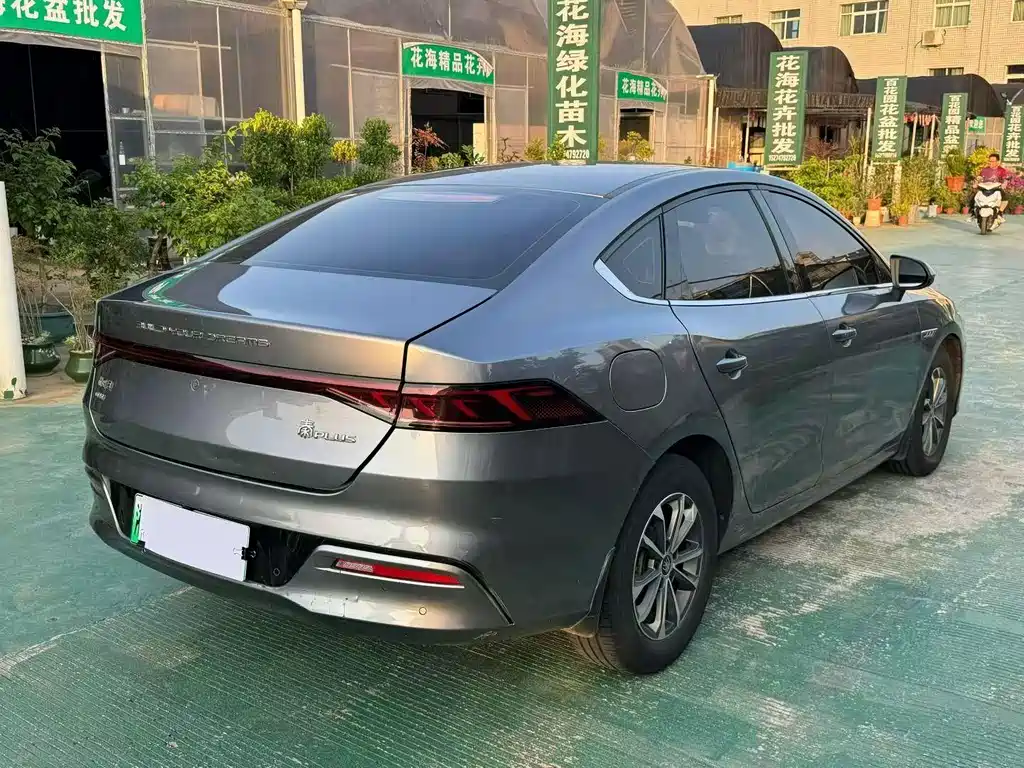 BYD Qin PLUS — фото 4