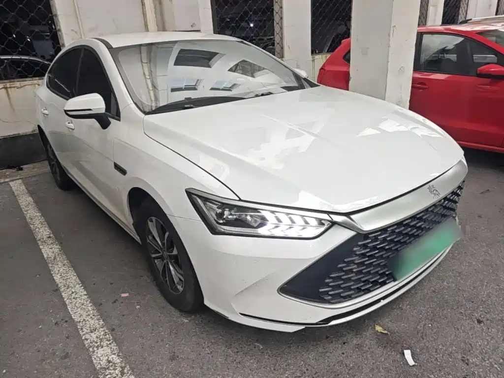 BYD Qin PLUS — фото 4
