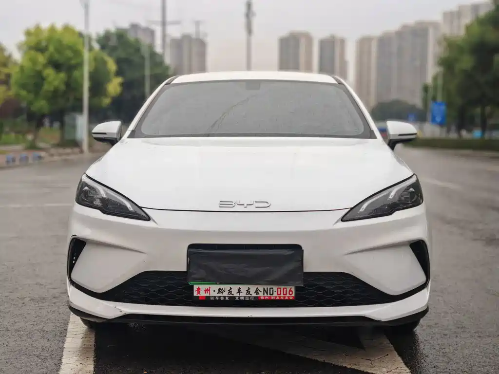 BYD Seal 05 DM-i — фото 3