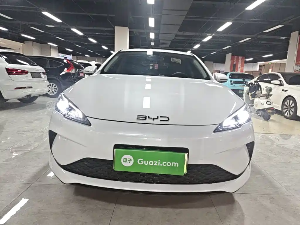 BYD Seal 05 DM-i — фото 3